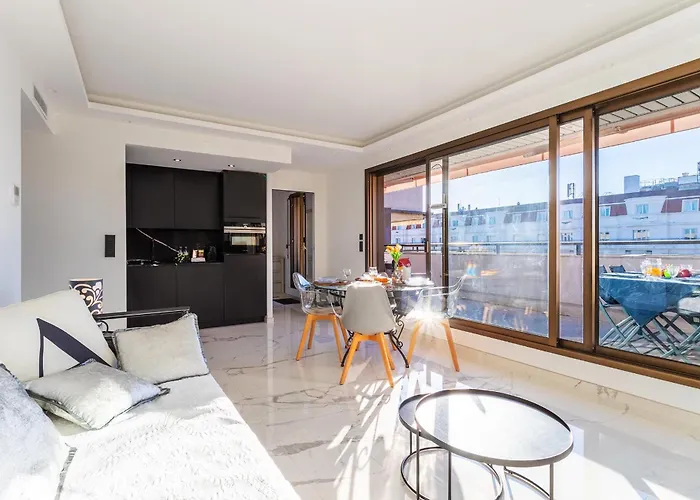 Gray D'albion Del562 アパート *