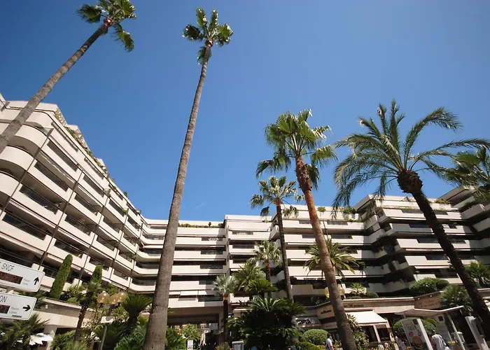 Gray D'albion Del562 Daire Cannes